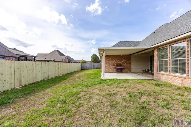 $244,900 | 13366 Autumn Run Drive, Walker, LA 70785