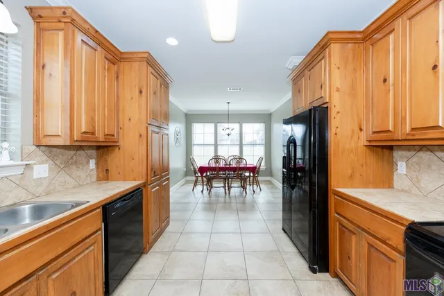 $249,900 | 13366 Autumn Run Drive, Walker, LA 70785