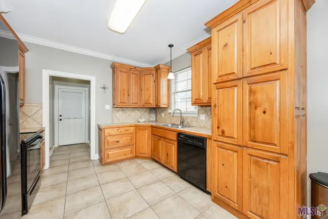 $244,900 | 13366 Autumn Run Drive, Walker, LA 70785