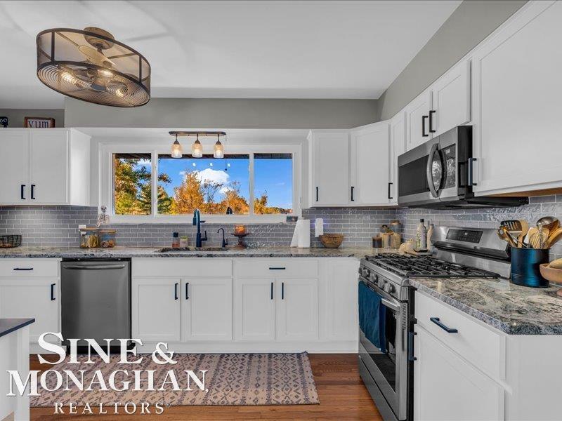 6846 Springborn Road East China, MI 48054 - Photo 12 of 34 50191891-f56fb270-51a8-4b52-ba35-014fc22de69a.JPG
