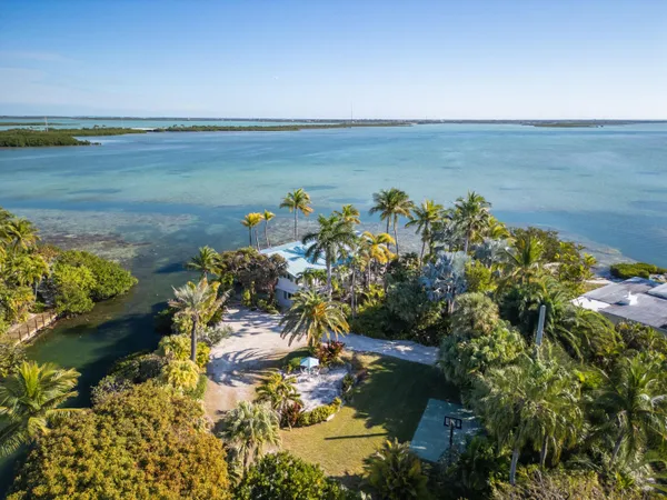 $3,500,000 | 17249 Bonefish Lane West, Sugarloaf, FL 33042