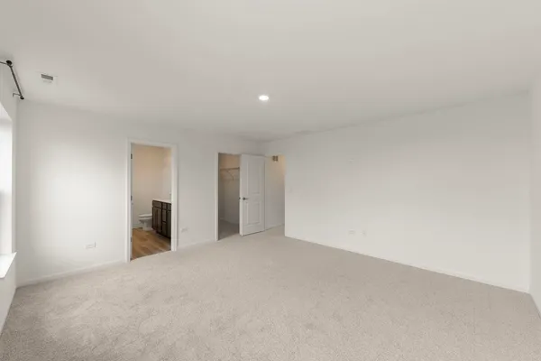 $3,100 | 25734 West Wakefield Drive, Plainfield, IL 60544