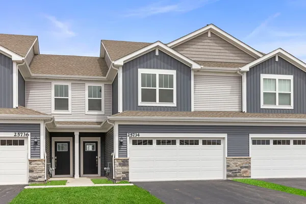 $3,100 | 25734 West Wakefield Drive, Plainfield, IL 60544