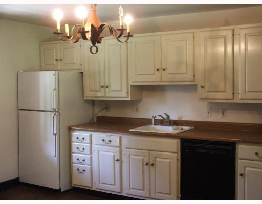 862 New Castle Road Slippery Rock, PA 16057 - Photo 3 of 8 Kitchen. Updated Kitchen