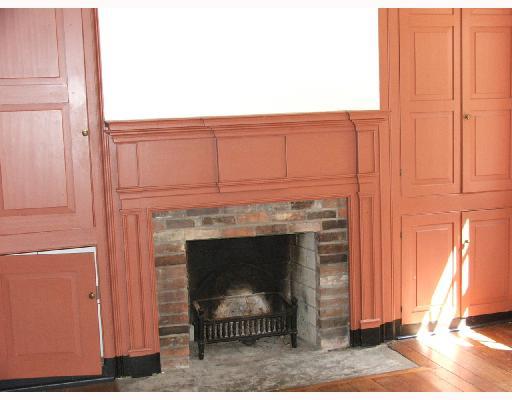 862 New Castle Road Slippery Rock, PA 16057 - Photo 6 of 8 Den/Family/Great Room. Great room for den or library