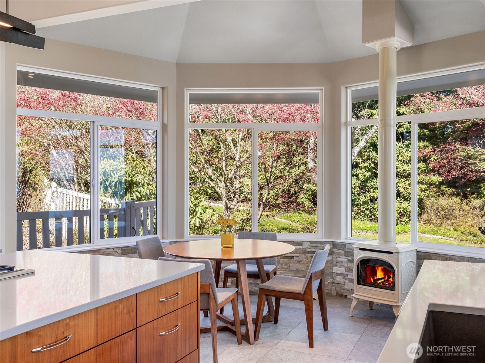 789 West Sims Way Port Townsend, WA 98368 - Photo 9 of 40