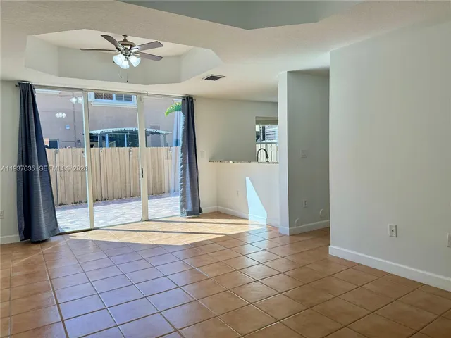 a view of entryway with a front door