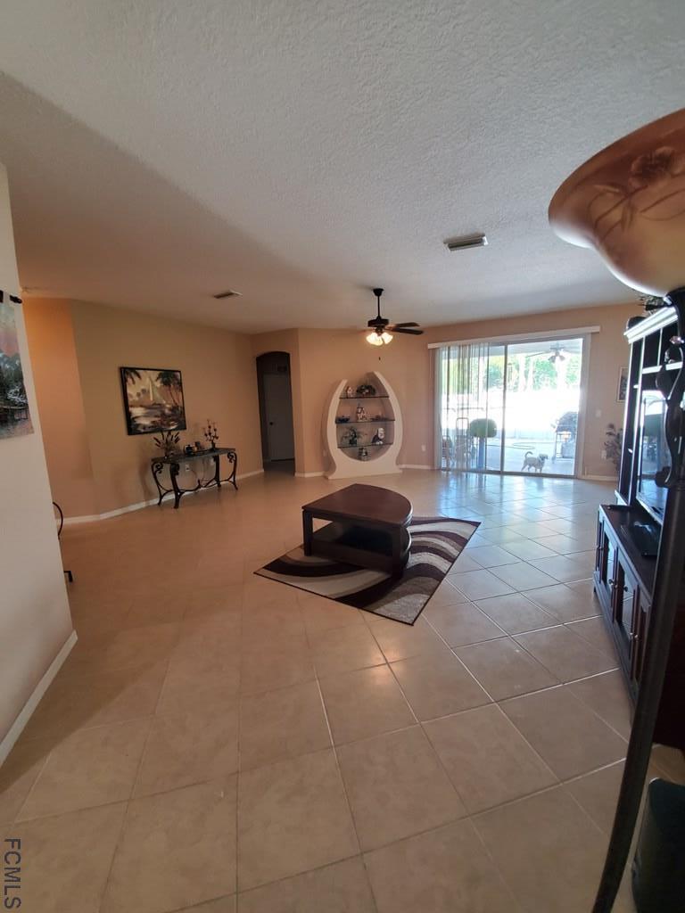 36 Riverside Lane Palm Coast, FL 32164 - Photo 6 of 32 Gallery Image 6