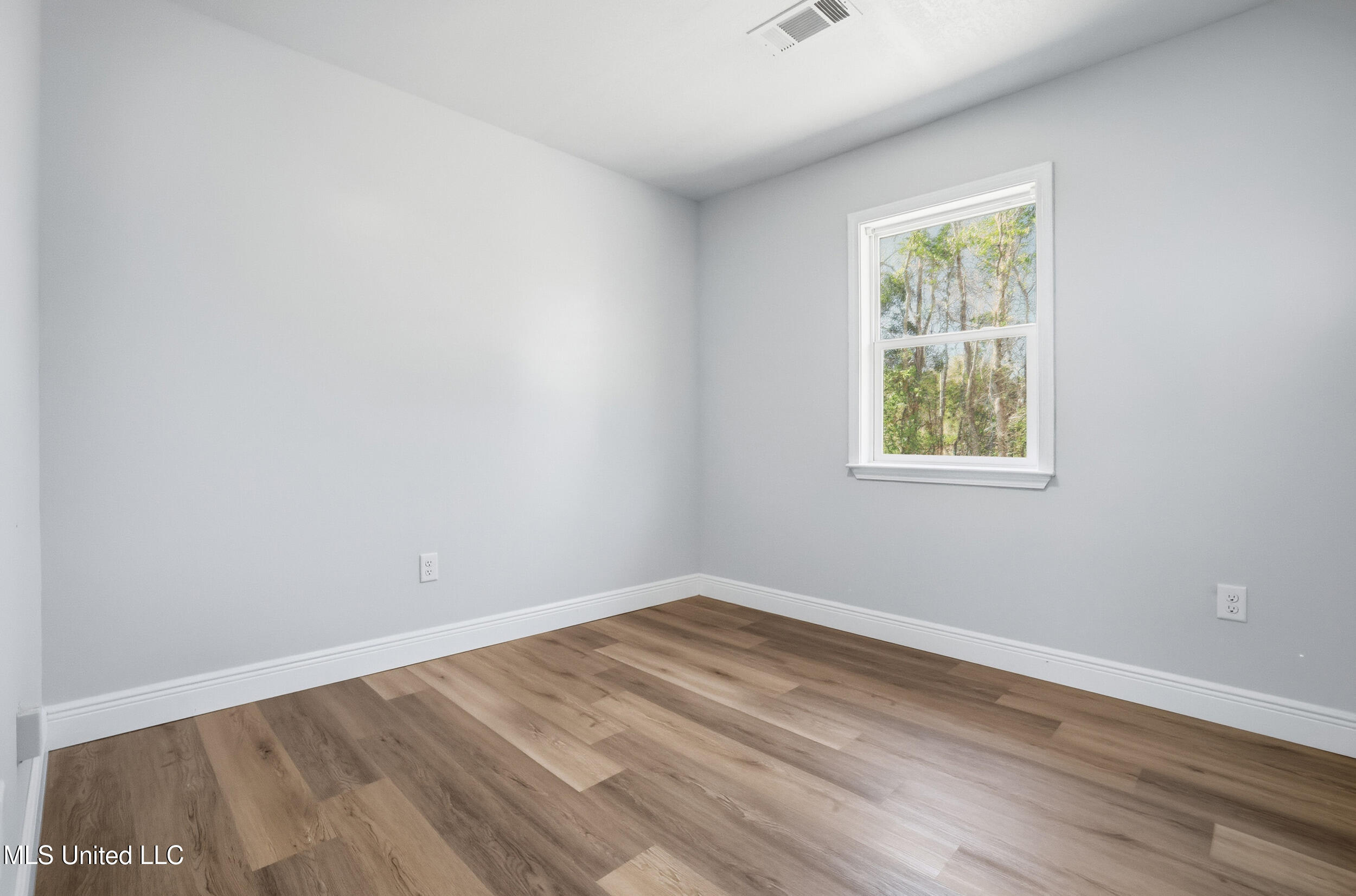 14822 Parker Road Biloxi, MS 39532 - Photo 18 of 45 21_r6__2224
