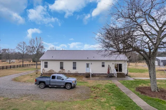 $925,000 | 1798 Holly Grove Road, Lewisburg, TN 37091