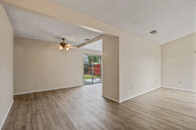 $399,995 | 3105 Trudi Way, Modesto, CA 95354