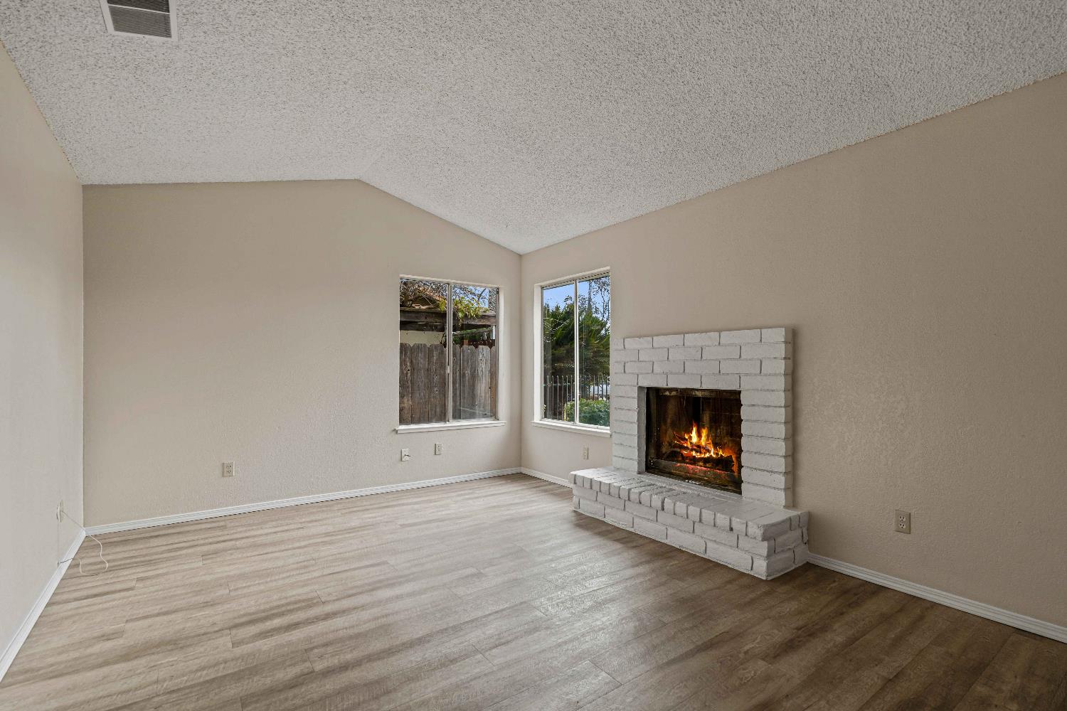 3105 Trudi Way Modesto, CA 95354 - Photo 4 of 23