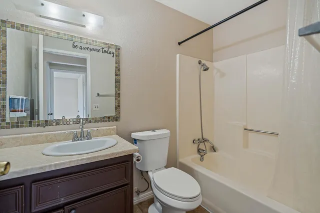 $399,995 | 3105 Trudi Way, Modesto, CA 95354