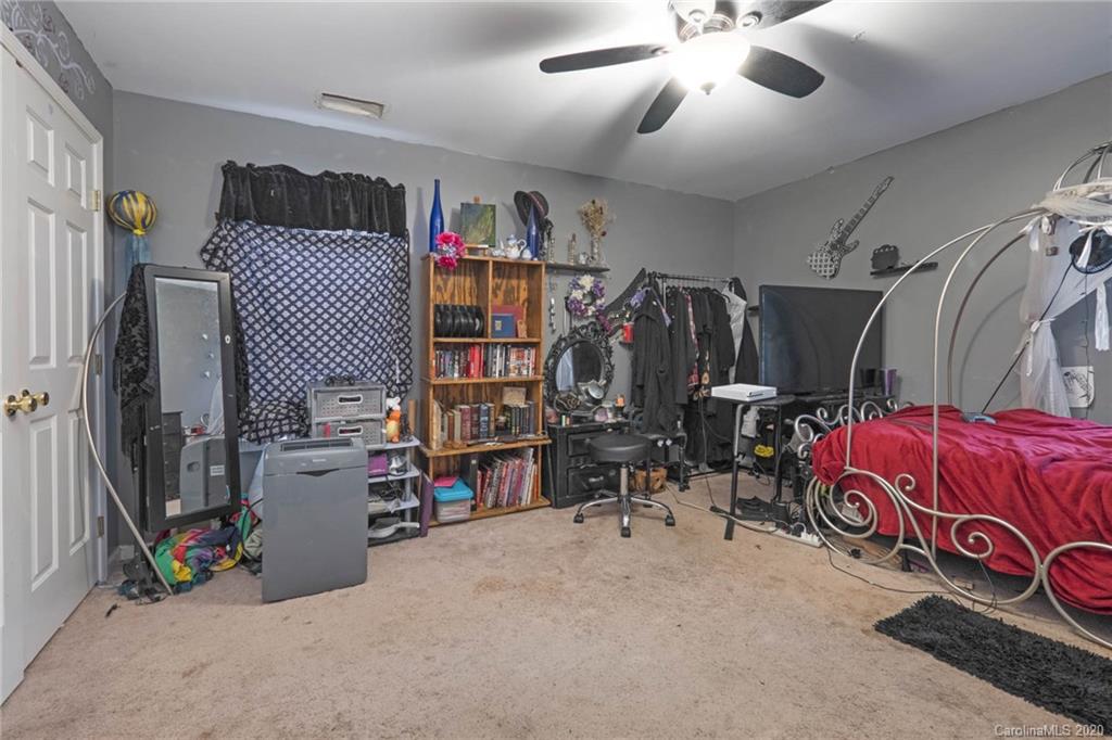 1433 Autumn Ridge Lane Fort Mill, SC 29708 - Photo 26 of 38 a view of a room with gym equipment