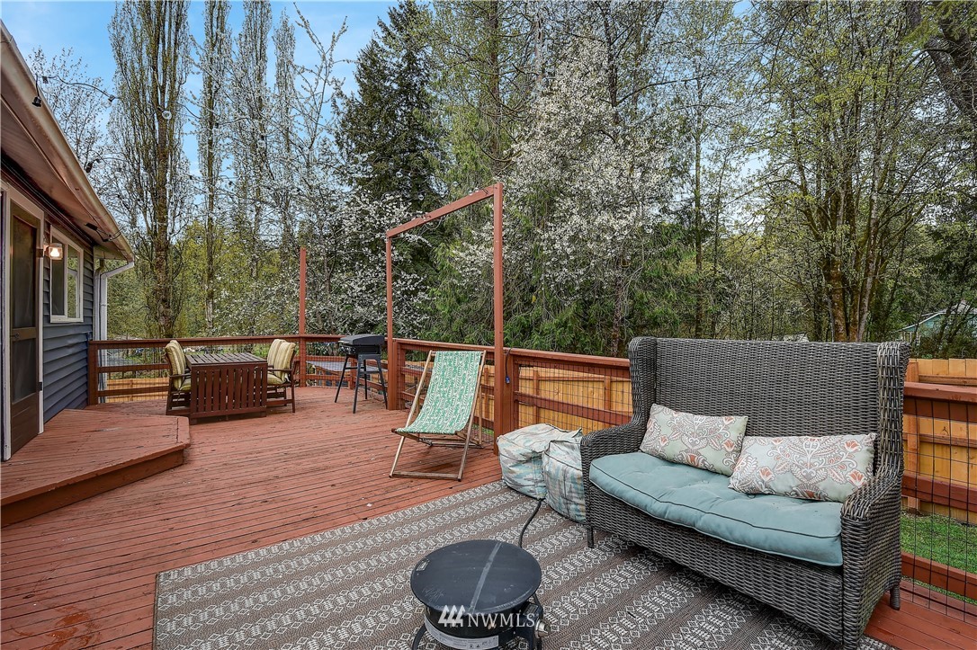 19025 Southeast Lake Youngs Road Renton, WA 98058 - Photo 25 of 33