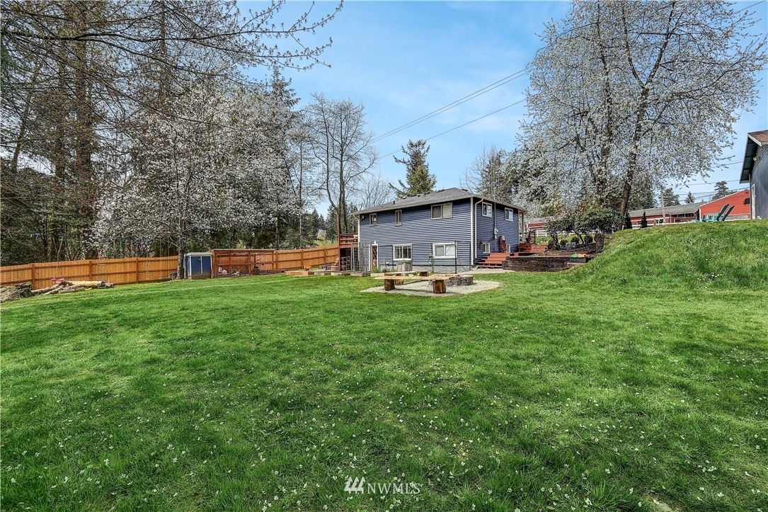 19025 Southeast Lake Youngs Road Renton, WA 98058 - Photo 27 of 33