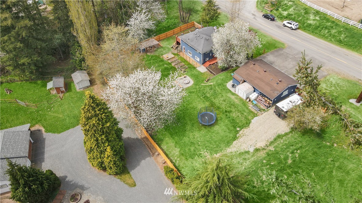 19025 Southeast Lake Youngs Road Renton, WA 98058 - Photo 29 of 33