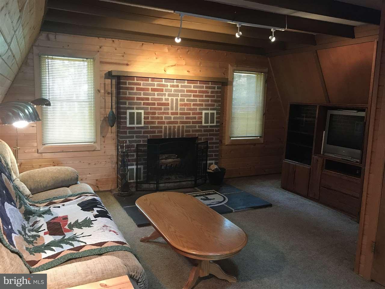 765 High Mountain Road Gardners, PA 17324 - Photo 6 of 25 Gallery Image 6
