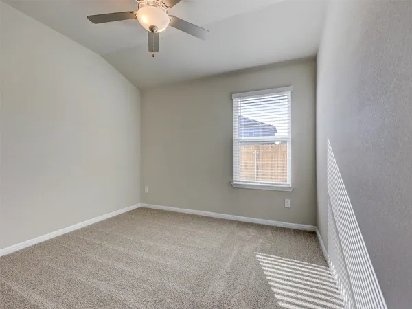 $2,195 | 100 Greenspire Lane, Hutto, TX 78634