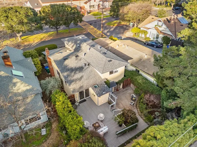 $950,000 | 225 East Richmond Avenue, Richmond, CA 94801