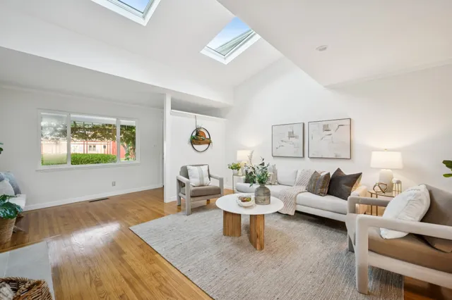 $950,000 | 225 East Richmond Avenue, Richmond, CA 94801