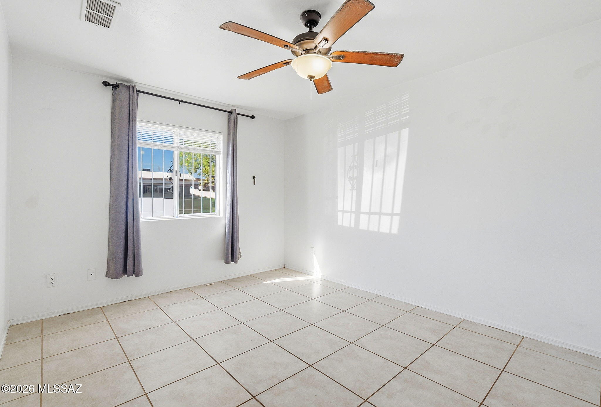1044 East 27th Street Tucson, AZ 85713 - Photo 12 of 18