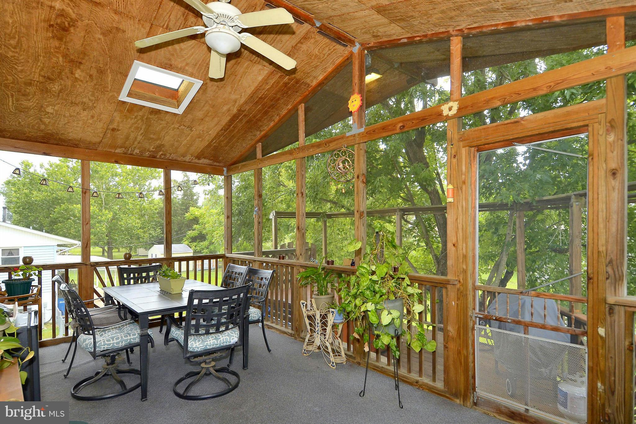 7920 Frye Road Alexandria, VA 22309 - Photo 8 of 19 Screened Porch