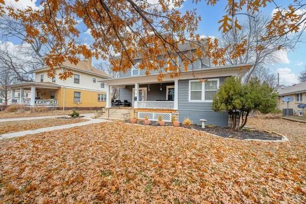 $230,000 | 712 East 11th Avenue, Winfield, KS 67156