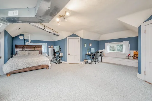 $230,000 | 712 East 11th Avenue, Winfield, KS 67156