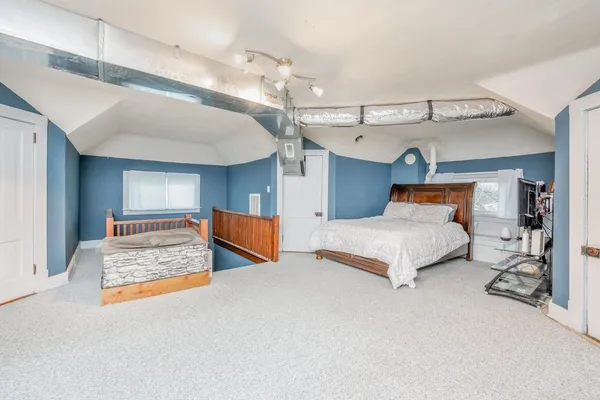 $230,000 | 712 East 11th Avenue, Winfield, KS 67156