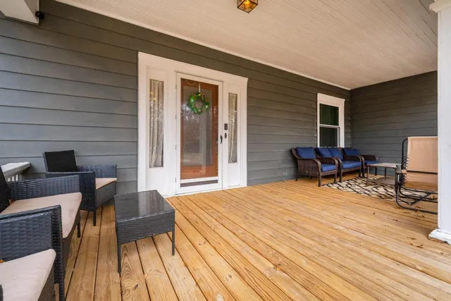 $230,000 | 712 East 11th Avenue, Winfield, KS 67156