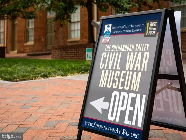 $899,000 | 769 Seldon Drive, Winchester, VA 22601