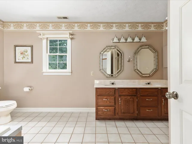 $899,000 | 769 Seldon Drive, Winchester, VA 22601