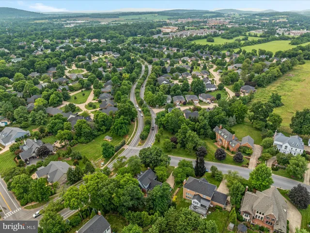 $899,000 | 769 Seldon Drive, Winchester, VA 22601