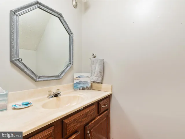 $899,000 | 769 Seldon Drive, Winchester, VA 22601