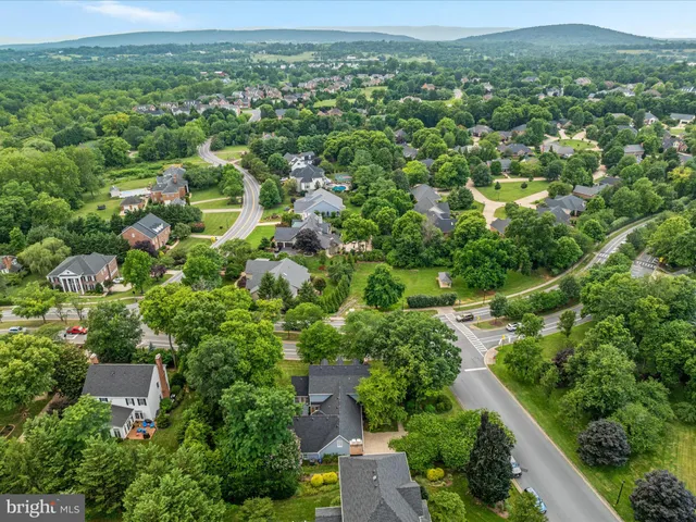 $899,000 | 769 Seldon Drive, Winchester, VA 22601