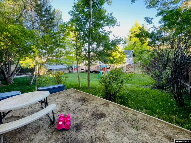 $304,000 | 1907 Del Rio Drive, Kemmerer, WY 83101