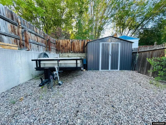 $304,000 | 1907 Del Rio Drive, Kemmerer, WY 83101