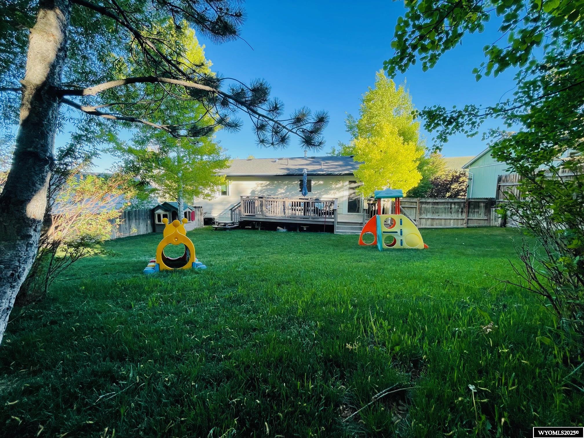 1907 Del Rio Drive Kemmerer, WY 83101 - Photo 9 of 46