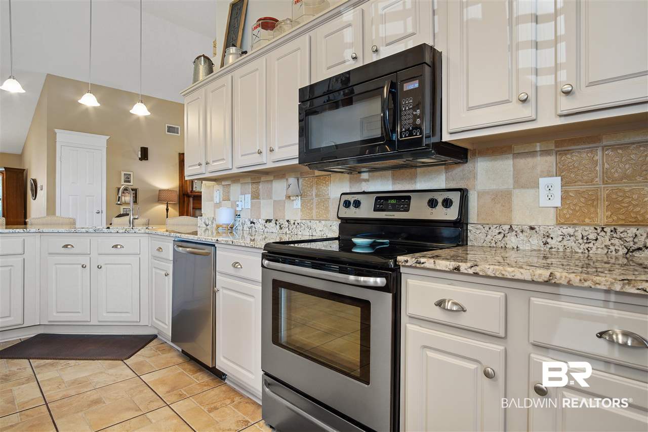 11156 Pontchartrain Loop Daphne, AL 36526 - Photo 10 of 40