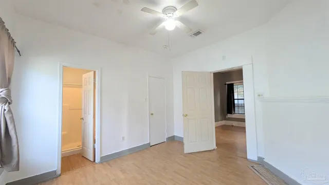 $1,595 | 1014 West Gregory Street, Pensacola, FL 32502