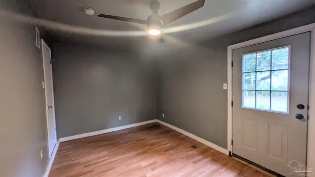$1,595 | 1014 West Gregory Street, Pensacola, FL 32502