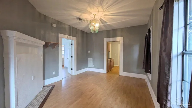 $1,595 | 1014 West Gregory Street, Pensacola, FL 32502