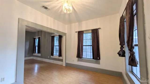 $1,595 | 1014 West Gregory Street, Pensacola, FL 32502