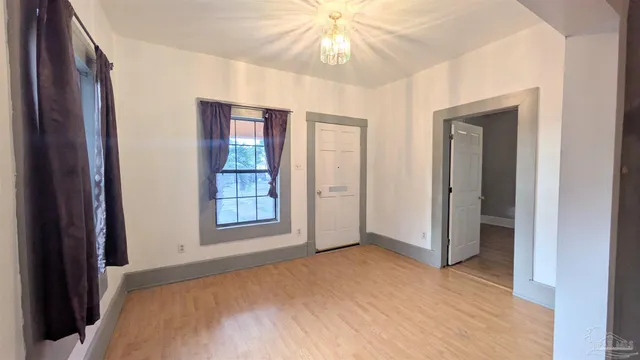 $1,595 | 1014 West Gregory Street, Pensacola, FL 32502