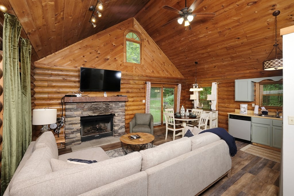 460 Huskey Grove Road Pigeon Forge, TN 37876 - Photo 4 of 35 Gallery Image 4