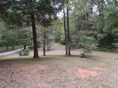 131 Helwals Road Iva, SC 29655 - Photo 4 of 28