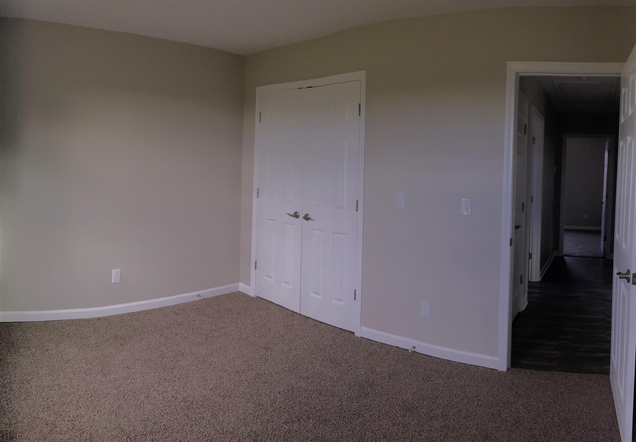 143 B T G T Road Portland, TN 37148 - Photo 8 of 15 a view of room