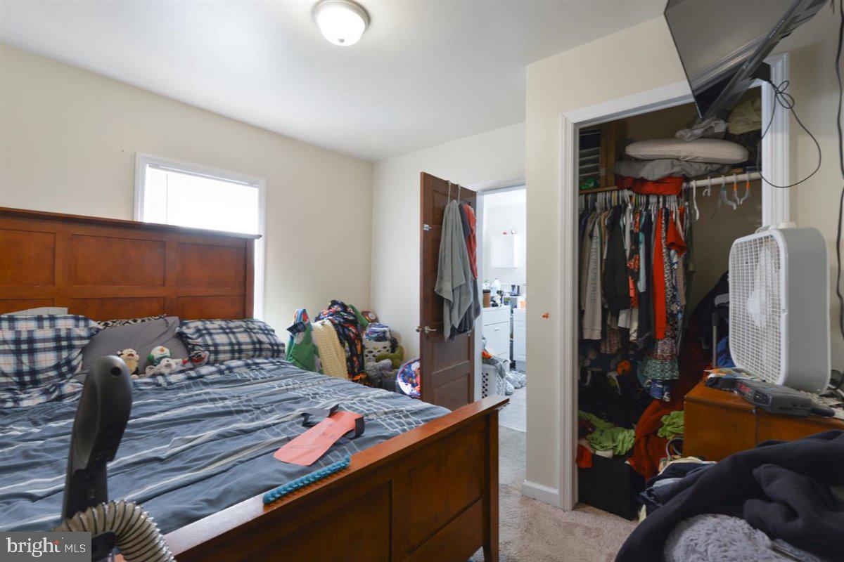 1042 Security Road Hagerstown, MD 21742 - Photo 18 of 30 Bedroom 1