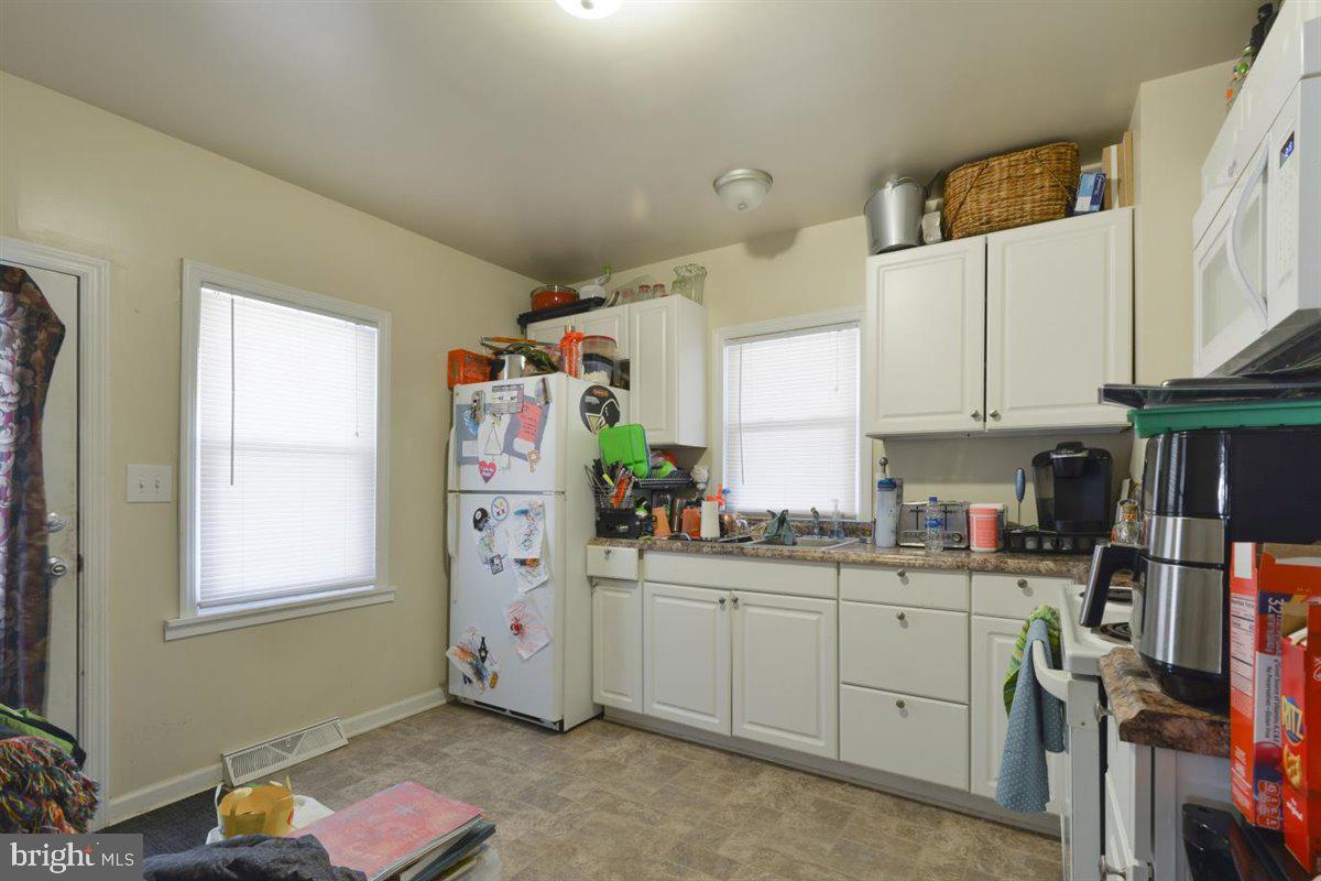 1042 Security Road Hagerstown, MD 21742 - Photo 8 of 30 Gallery Image 8